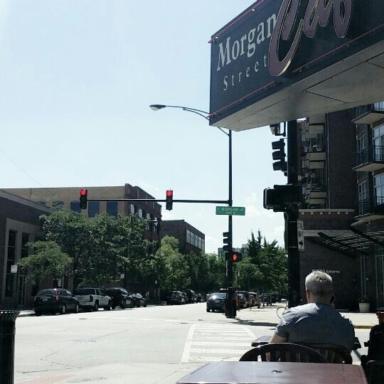 Foto tirada no(a) Morgan Street Cafe por Glo K. em 6/23/2015