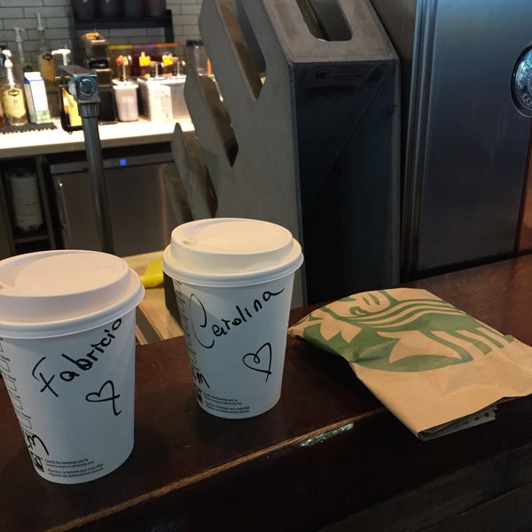 3/18/2019 tarihinde Fabricio A.ziyaretçi tarafından Starbucks'de çekilen fotoğraf