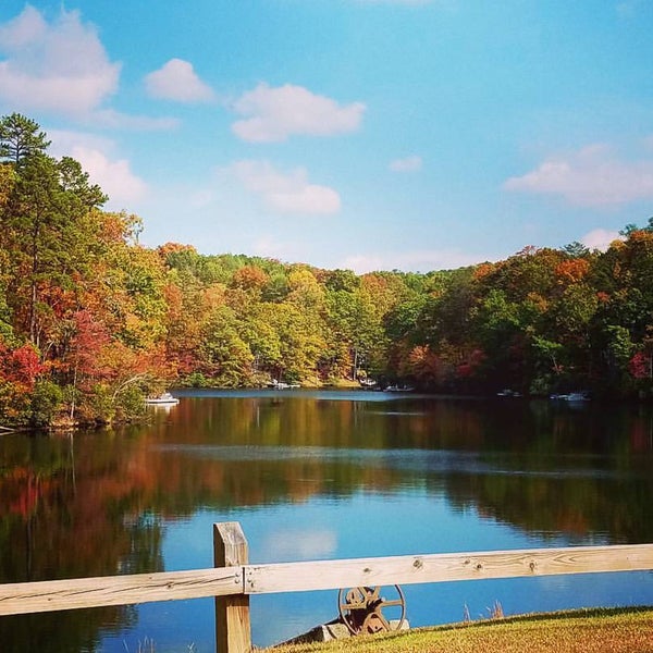 The ClubhouseLake Arrowhead Yacht & Country Club Lake Arrowhead