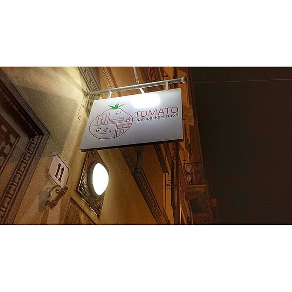 Foto scattata a Tomato Backpackers Hotel da Matteo C. il 12/5/2014