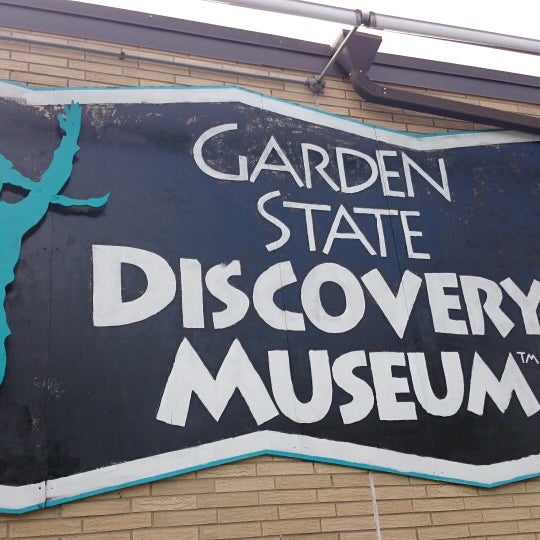 Photo taken at Garden State Discovery Museum by D L. on 10/4/2014