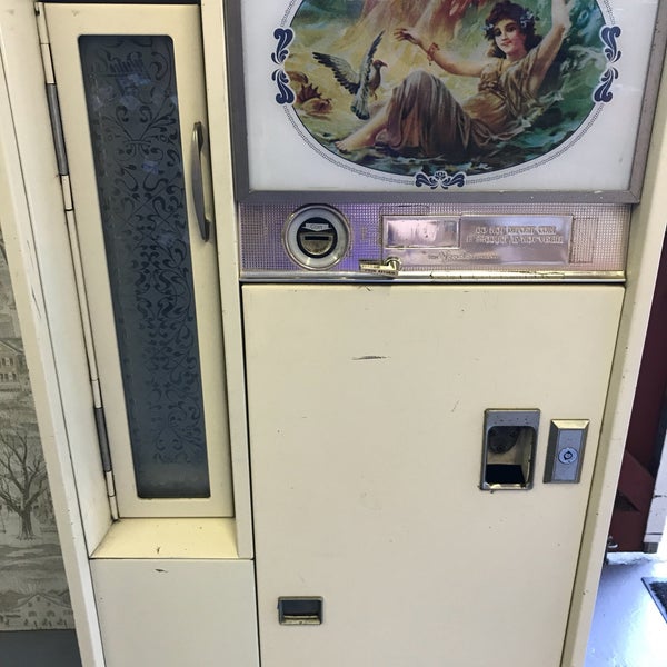 queen anne dr pepper machine