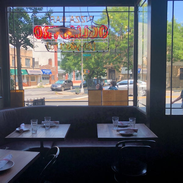 8/3/2019 tarihinde Dan S.ziyaretçi tarafından Ogliastro Pizza Bar'de çekilen fotoğraf