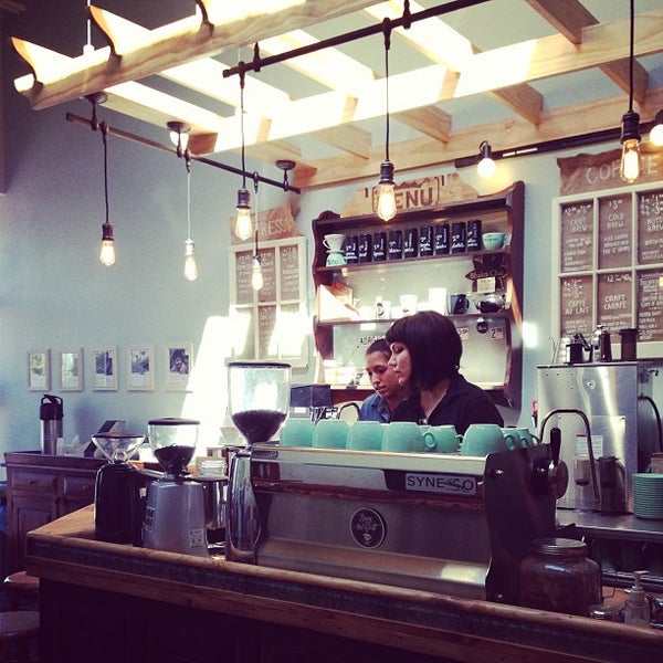 4/14/2013にDan S.がPenstock Coffee Roastersで撮った写真