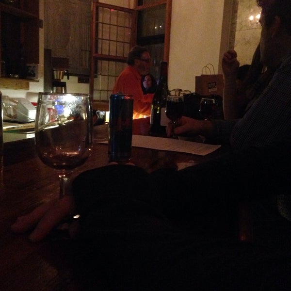 2/15/2014에 Michelle Wendy님이 Dekalb Restaurant에서 찍은 사진