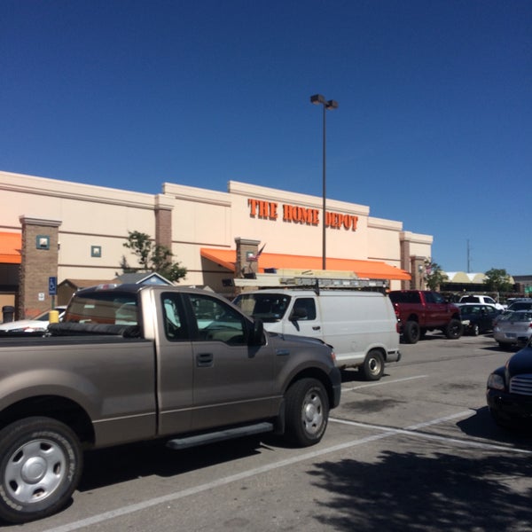 The Home Depot Merriam Town Center 5700 Antioch Ave
