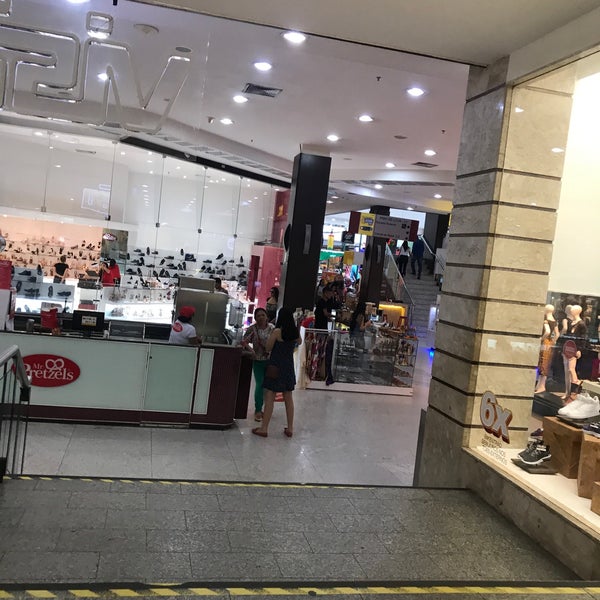 Photo taken at Shopping Pátio Belém by Amélia Carolina V. on 1/11/2019
