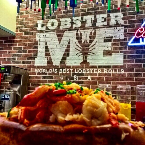Foto diambil di Lobster ME oleh Jimbo S. pada 9/26/2017