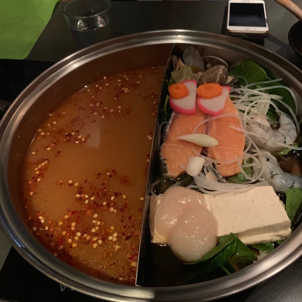 Photo taken at Nabe by Yinnie L. on 5/8/2019