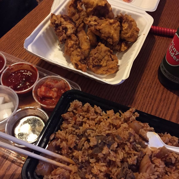 6/7/2015에 Linda H.님이 Aria Korean-American Snack Bar에서 찍은 사진
