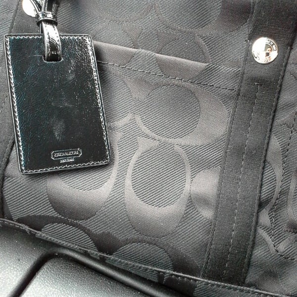 Introducir 62+ imagen coach westfarms Abzlocal.mx