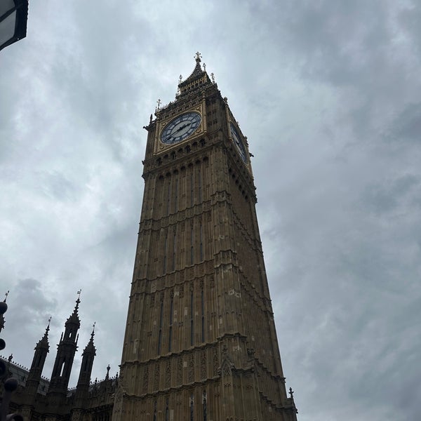 Das Foto wurde bei Elizabeth Tower (Big Ben) von Martin  V. am 5/5/2024 aufgenommen