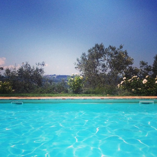 Photo taken at Villa Il Poggiale by Monica R. on 7/18/2014