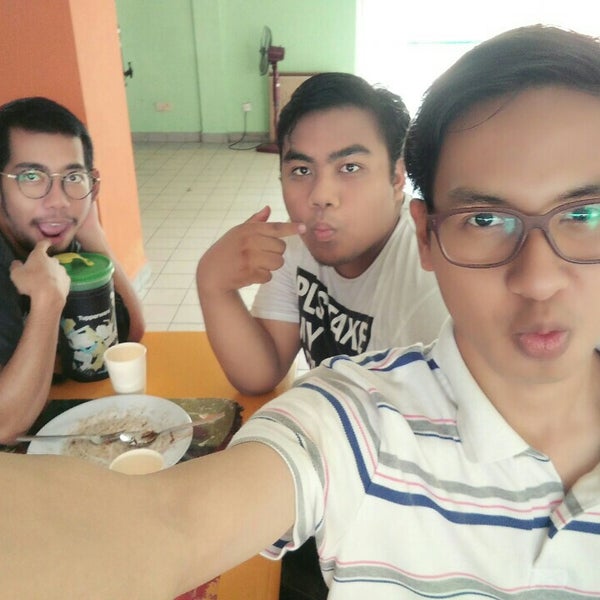 Kafeteria Kolej Kediaman Tun Mustapha Ums