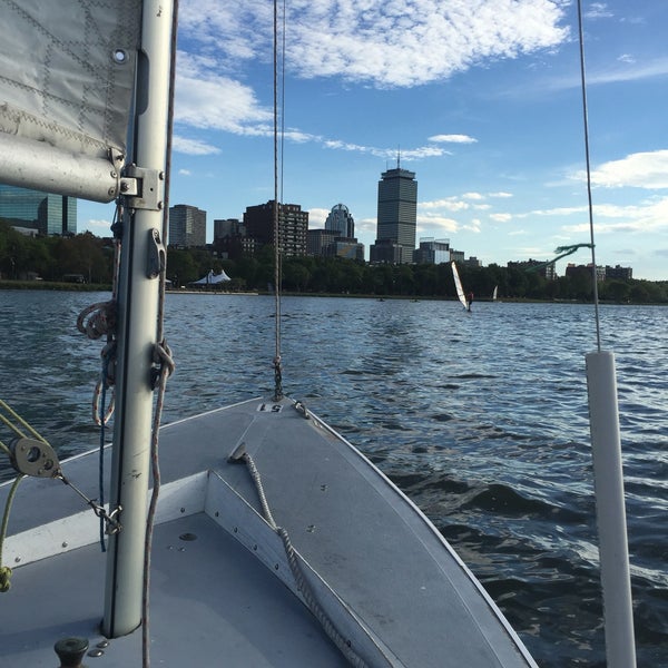 9/9/2016 tarihinde Andrew P.ziyaretçi tarafından Community Boating, Inc.'de çekilen fotoğraf