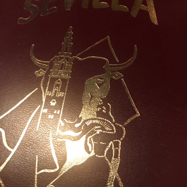 7/16/2017 tarihinde Matt M.ziyaretçi tarafından Sevilla Restaurant'de çekilen fotoğraf