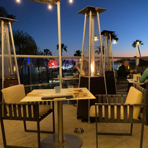 รูปภาพถ่ายที่ Loews Santa Monica Beach Hotel โดย Robert C. เมื่อ 5/14/2022