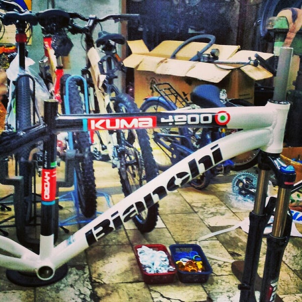 Bianchi kuma sales 4900 price