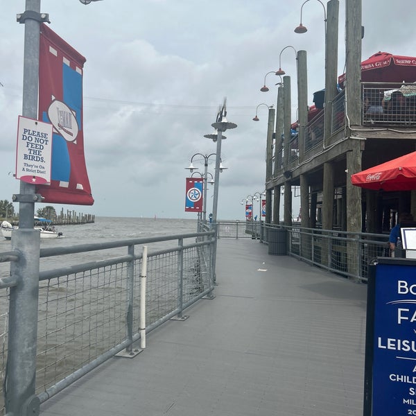 4/7/2024 tarihinde Elizabeth P.ziyaretçi tarafından Kemah Boardwalk'de çekilen fotoğraf