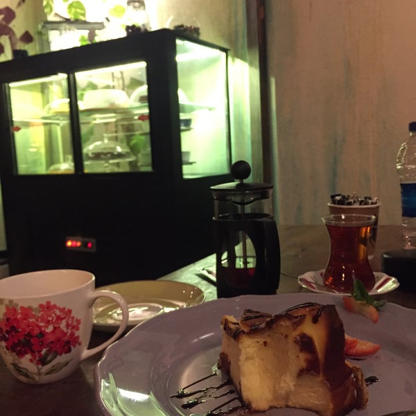 Foto tomada en Böcek Cafe  por Mahmut el 1/26/2019