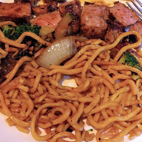 Sirloin and noodles, delish....
