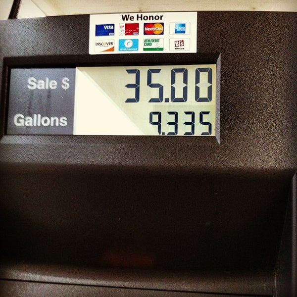 BJ's Wholesale Gas Station Gas Station in Greater Arlington