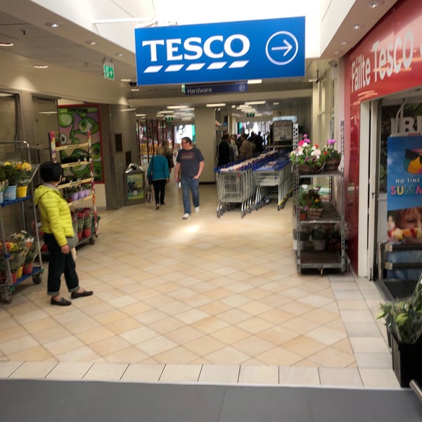 Tesco Supermarket In Sligo