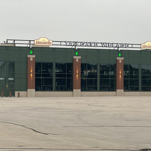 Johnsonville Tailgate Village Lambeau Field 7 tips