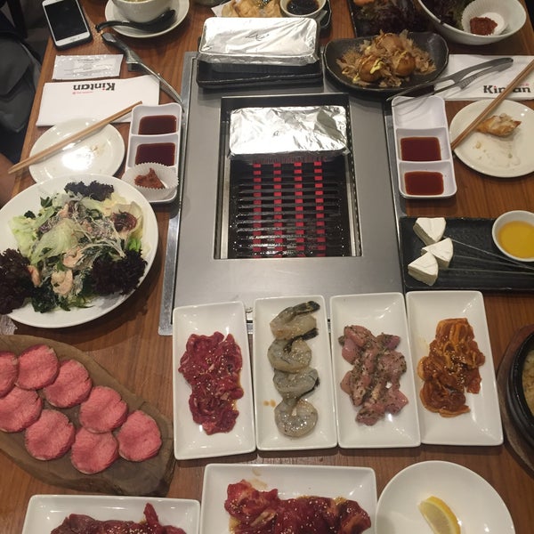 10/24/2016 tarihinde YokoYokko R.ziyaretçi tarafından Kintan Japanese BBQ'de çekilen fotoğraf
