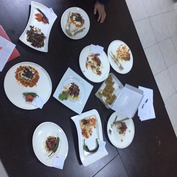 Foto tomada en Ataşehir Palace Hotel  por Chef R. el 1/7/2019