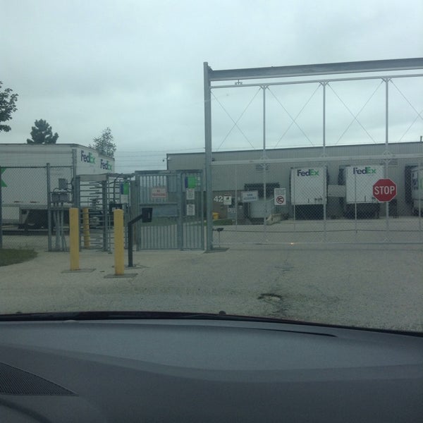 FedEx Ground Terminal 80 Goddard Cres