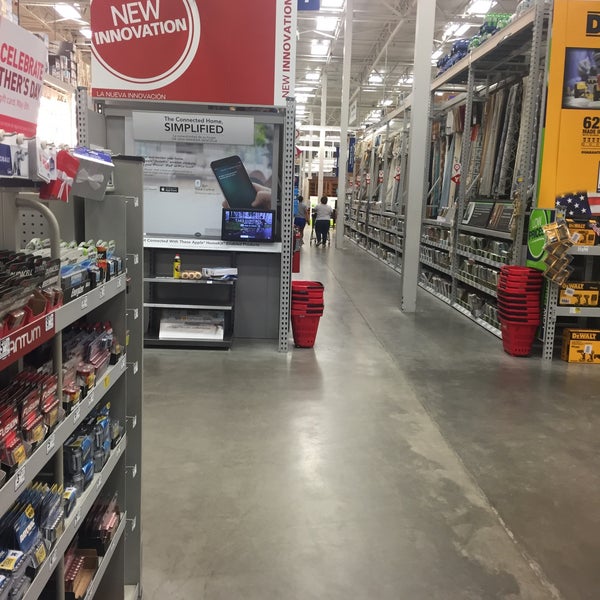 Lowe's Hardware Store in Cicero