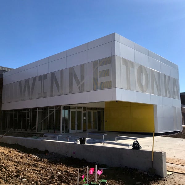 High School 5815 NE 48th St