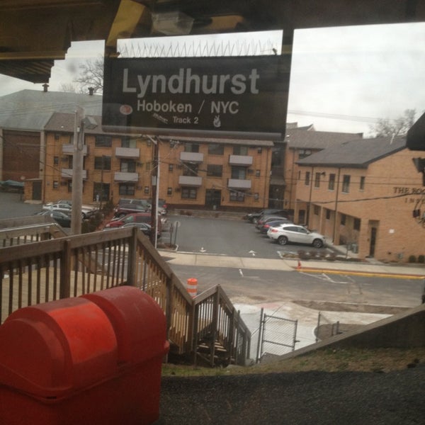 NJT Lyndhurst Station (MBPJ) Train Station