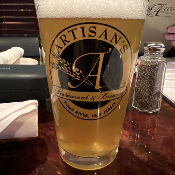 Foto tirada no(a) Artisan&#39;s Brewery and Italian Grill por Bill H. em 2/19/2023