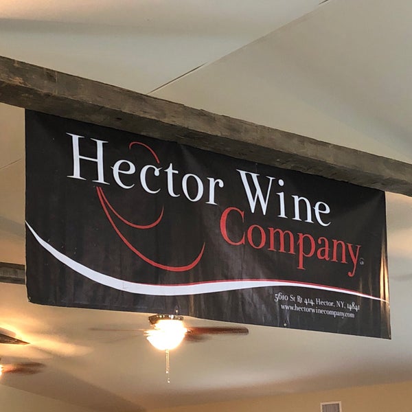 Das Foto wurde bei Hector Wine Company von Bill H. am 10/7/2018 aufgenommen