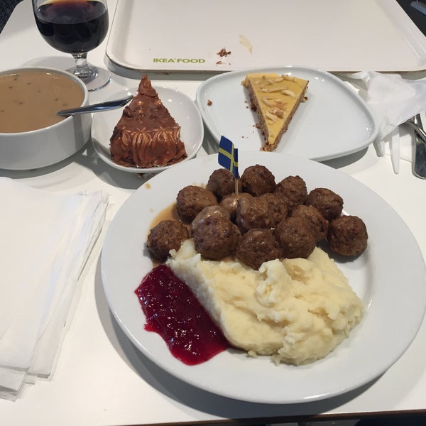 Photo prise au Restaurantul IKEA par Cosmin Ionuţ V. le2/21/2016