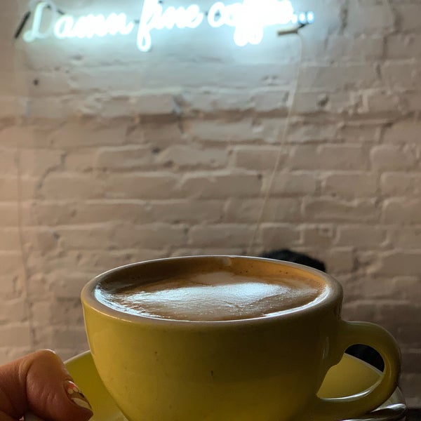 Foto tirada no(a) St Kilda Coffee por Vicki C. em 12/30/2018