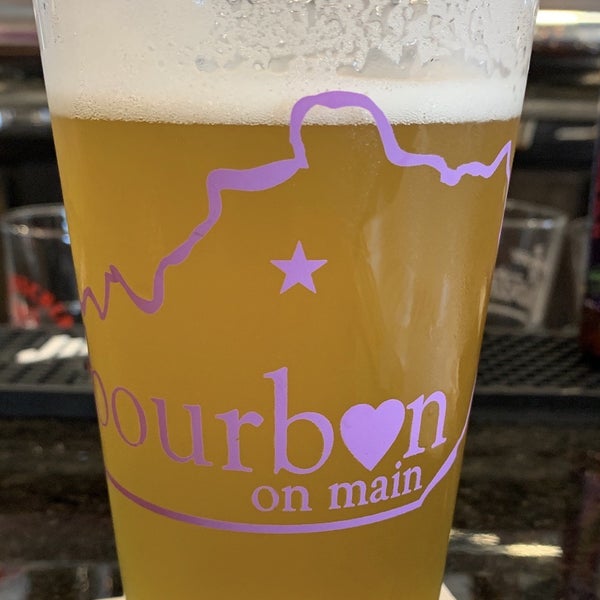 Bourbon on Main Lounge