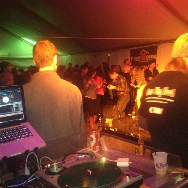 3/3/2013에 DJ MEtHoD님이 Tyber Creek Pub에서 찍은 사진