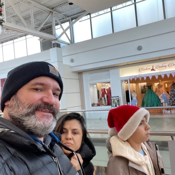 Photo taken at Connecticut Post Mall by Eugene L. on 12/26/2022