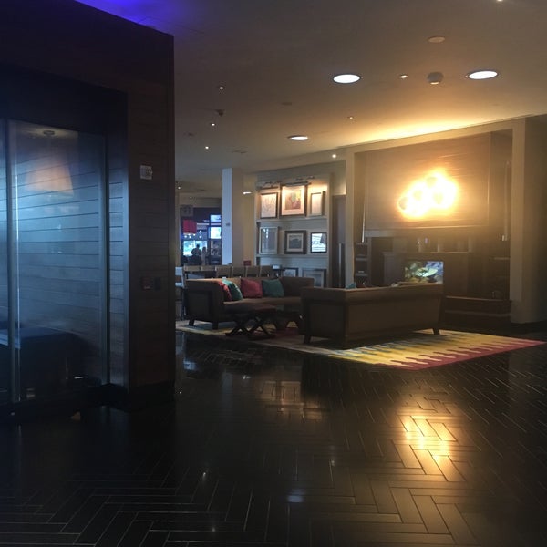 6/3/2018 tarihinde SEAN H.ziyaretçi tarafından Hotel Derek'de çekilen fotoğraf