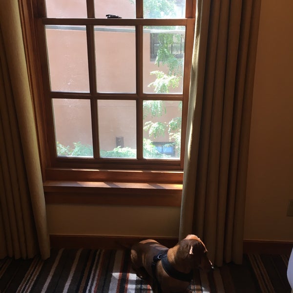 9/1/2017 tarihinde SEAN H.ziyaretçi tarafından Hotel Chimayó de Santa Fe'de çekilen fotoğraf