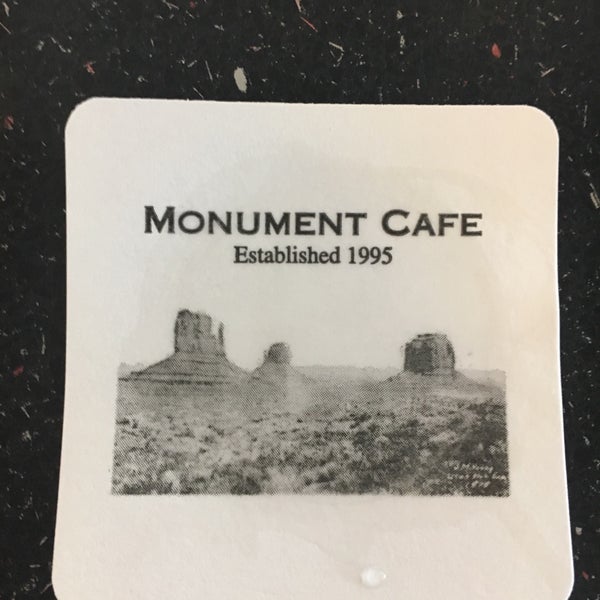 Снимок сделан в The Monument Café пользователем SEAN H. 5/9/2019
