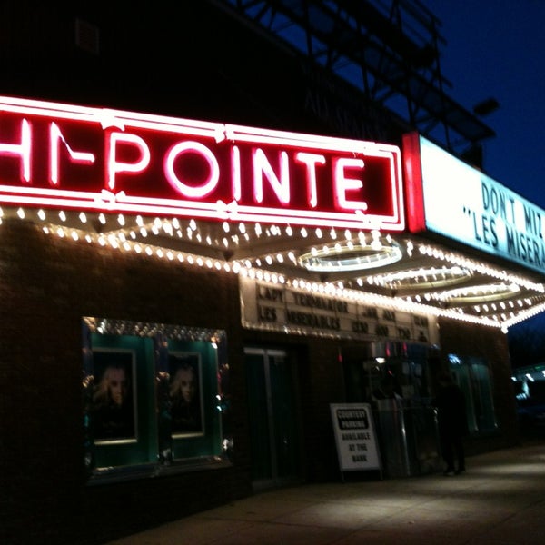 12/30/2012 tarihinde Phil T.ziyaretçi tarafından Hi-Pointe Theatre'de çekilen fotoğraf
