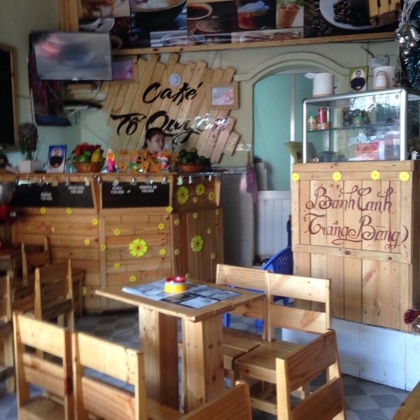 Foto tirada no(a) Cafe To Quyen por Luong . em 3/17/2014.