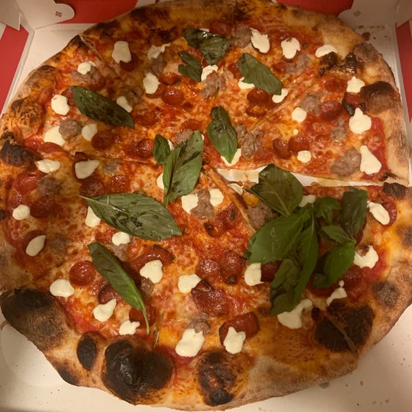 L'Industrie Pizzeria Williamsburg 254 S 2nd St