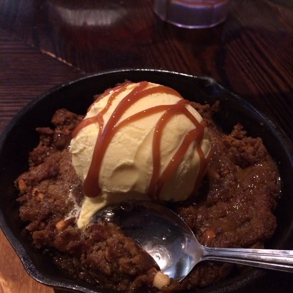 This new cookie skillet is real good