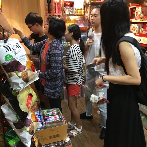 Candy Haus 半山 Da Sekerci Dukkani Da Fotograflar