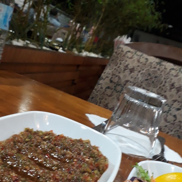 11/30/2018 tarihinde Latifziyaretçi tarafından Şanlıurfa İskender Kebap Restaurant'de çekilen fotoğraf